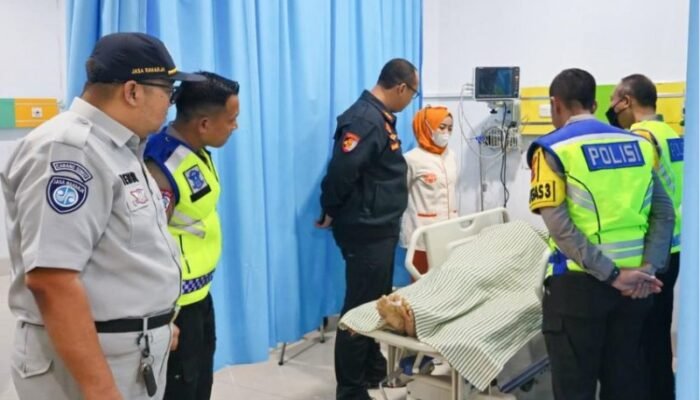 Lakalantas Minibus vs Motor di Langkat, Jasa Raharja Beri Santunan